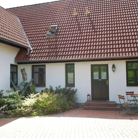 Apartment Bornholm Mit Pool Dargun